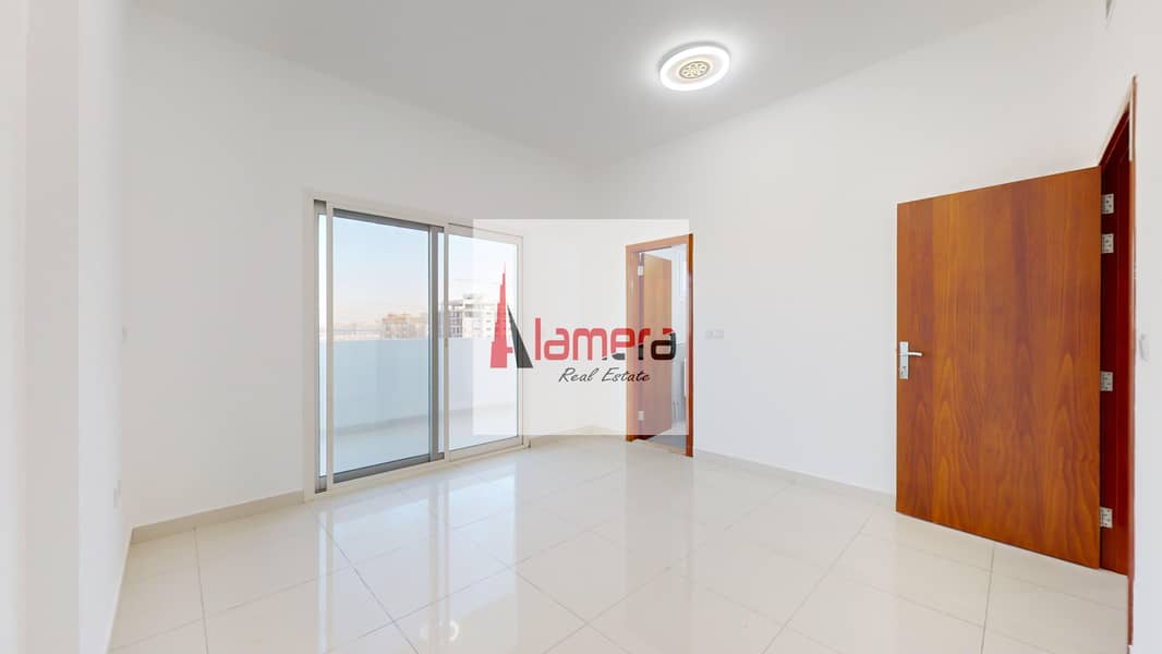 15 Al-Amera-Almarswomy-Alwarsan--01302025_095214. jpg