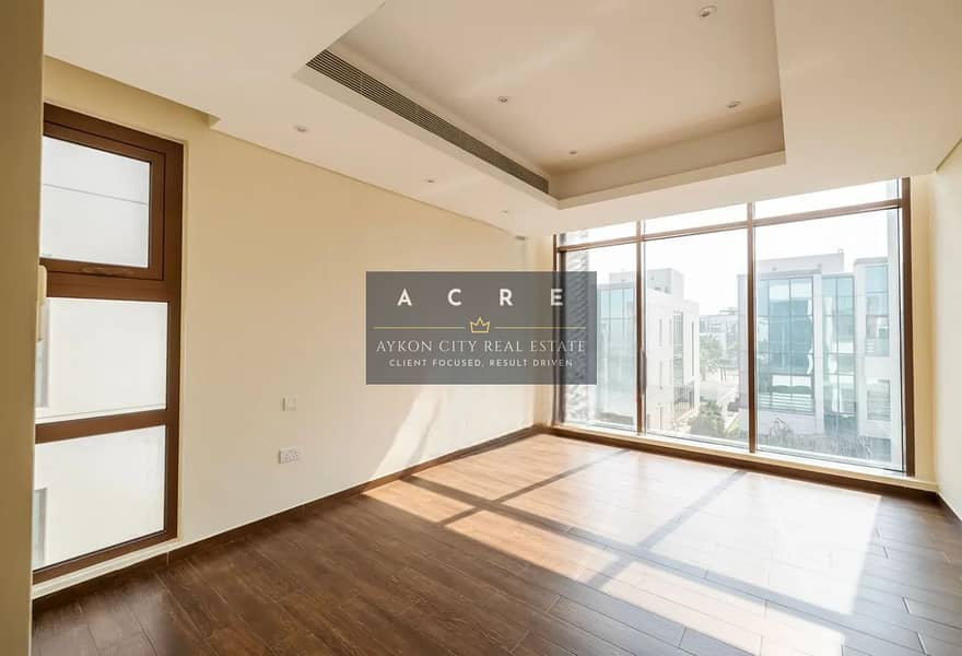 11 13983376-ef898o-Photoroom. png