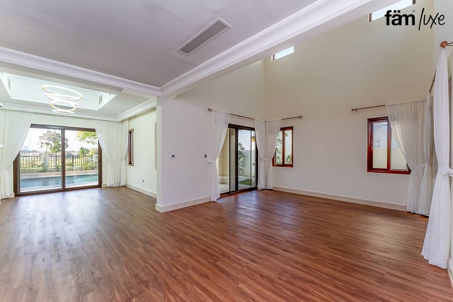 STUNNING VIEWS I GOLF COURSE VIEW I AVAILABLE STUNNING VIEWS I GOLF COURSE VIEW I AVAILABLE
