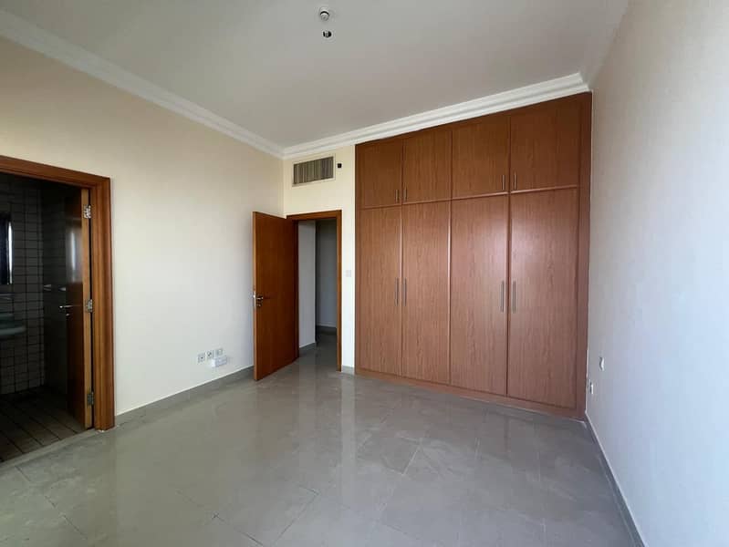 8 bd47aa66-7026-4d15-a6fb-0187768aa272. jpg