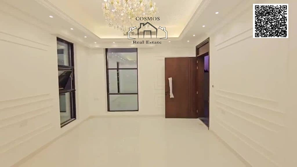 15 ezgif-frame-006 (1). jpg