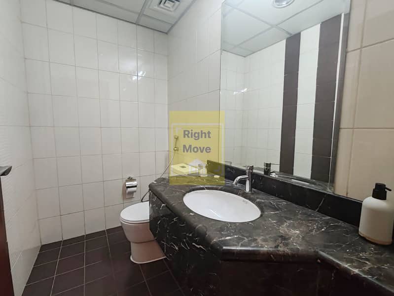 18 aac9a909-cd28-4ac0-bbb6-4678b2157c72. jpg