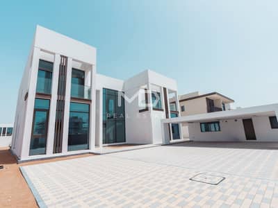 5 Bedroom Villa for Sale in Al Jubail Island, Abu Dhabi - Facing Saadiyat Museums | Large Plot | Own Beach