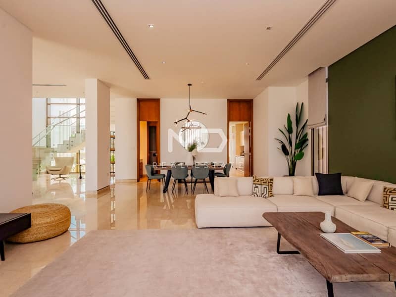 位于阿尔朱拜勒岛,Nad Al Dhabi 5 卧室的别墅 15500000 AED - 11563500 位于阿尔朱拜勒岛,Nad Al Dhabi 5 卧室的别墅 15500000 AED - 11563500