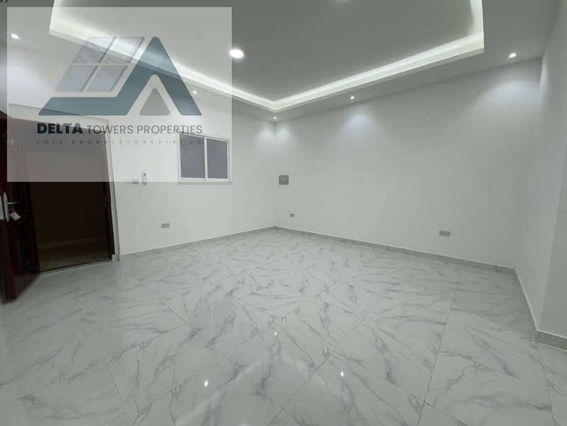 7 4ee3cad3-3d56-4a89-b54e-17fea79e84ba. jpg