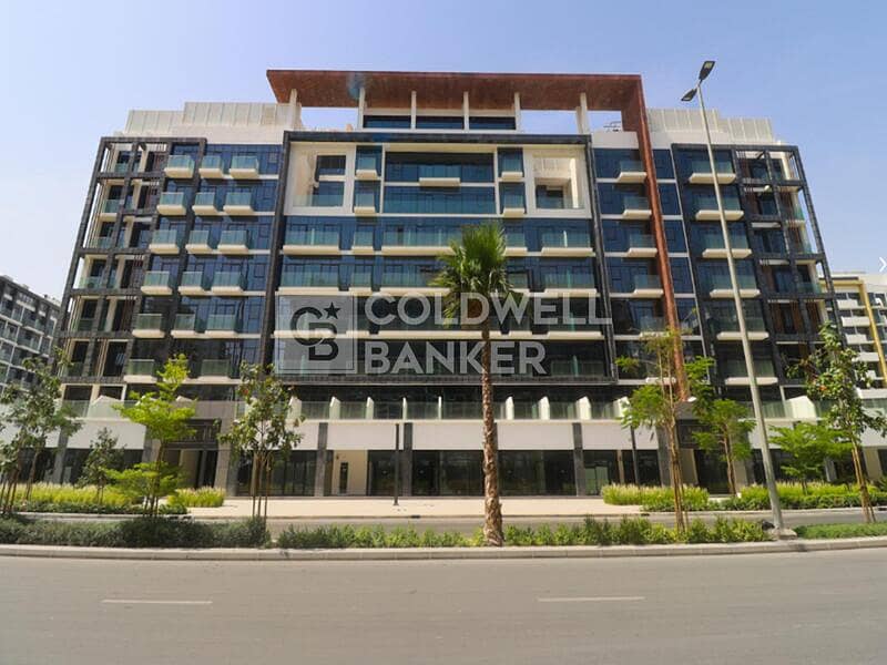 Pool View | Chiller Free | High Floor Pool View | Chiller Free | High Floor