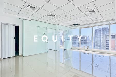 Office for Rent in Business Bay, Dubai - 545 Sq. Ft. | Available Office | Canal View