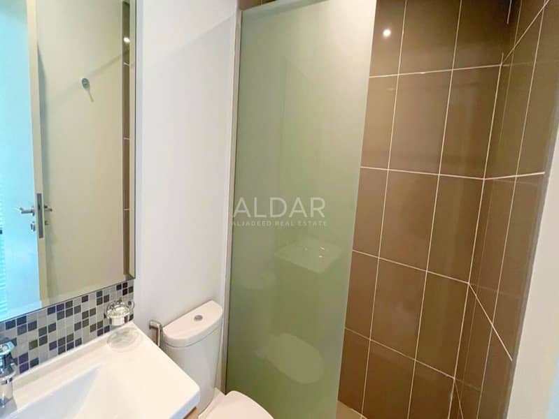 Maid Room | Premium Built | Luxurious Living - Image 8