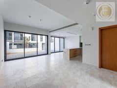 VOT | Near pool | Serious Seller