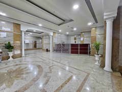 1BHK+2BATH • OPT SAHARA MALL• GYM/POOL FREE