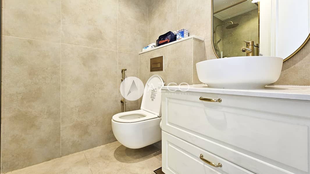 10 AZCO REAL ESTATE-2. jpg