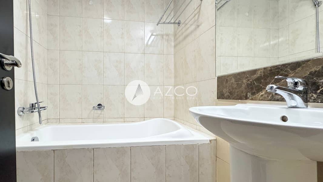 12 AZCO REAL ESTATE-11. jpg