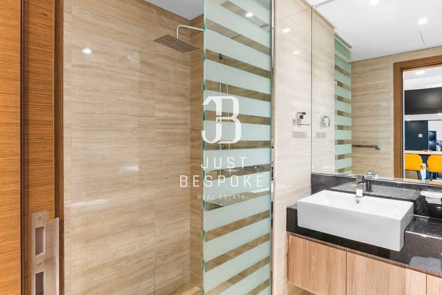 8 1207B bathroom. jpg
