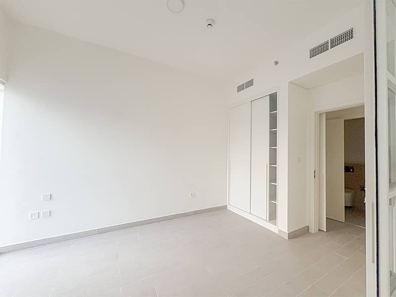 7 Photo 3. jpg