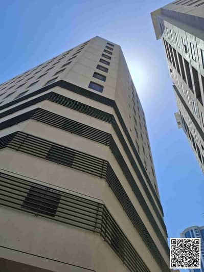 مبنى سكني  للايجار في كورنيش عجمان، عجمان - 1000049541. jpg