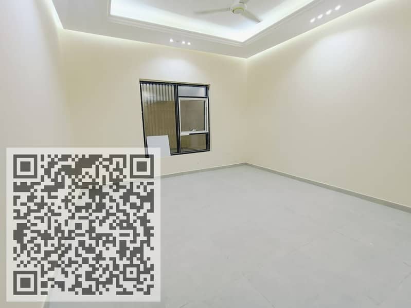 15 0e237adf-bae9-4cb8-b19c-d3a9cc73e28a. jpg