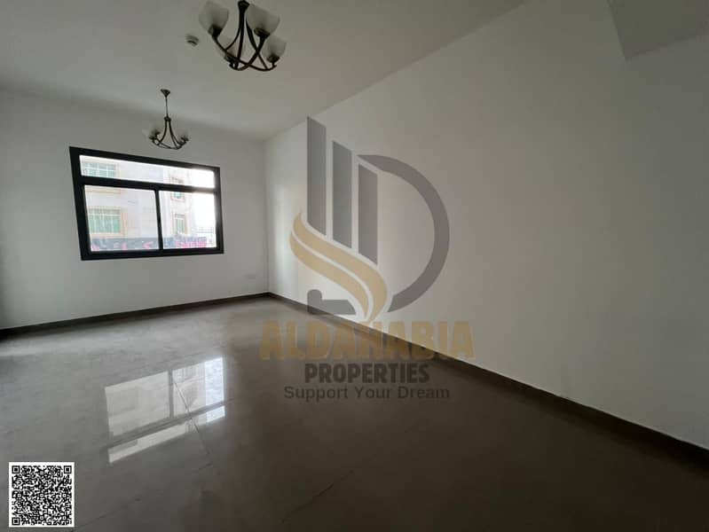 4 08fda06d-3870-41fc-9ade-14ccd760cd01. jpg