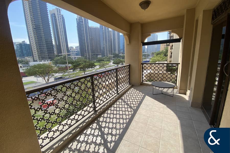 One Bed Room| Vacant | Large Terrace One Bed Room| Vacant | Large Terrace