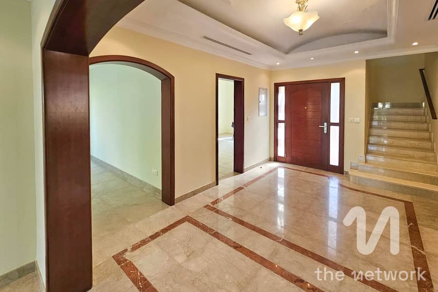 Upgraded 4BR Villa | Spacious Garden | Vacant Upgraded 4BR Villa | Spacious Garden | Vacant