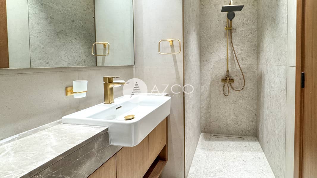 9 AZCO REAL ESTATE-4. jpg