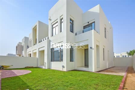 Opposite pool | Landscaped garden | Type J Opposite pool | Landscaped garden | Type J