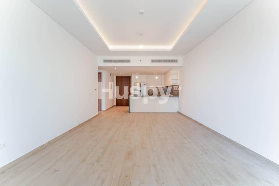 Appliances Included | Top Floor | Vacant Appliances Included | Top Floor | Vacant