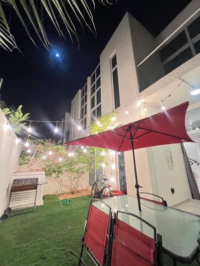 3 Bedroom Townhouse for Rent in DAMAC Hills 2 (Akoya by DAMAC), Dubai - 23997cdc-37a1-4137-969e-b3b31c0b71f1. jpeg