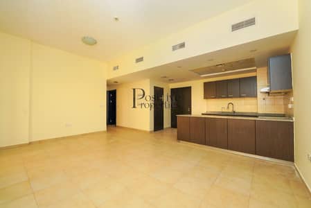 2 Bedroom Apartment for Sale in Remraam, Dubai - Vacant | Better View | Less Noice | Natural Light