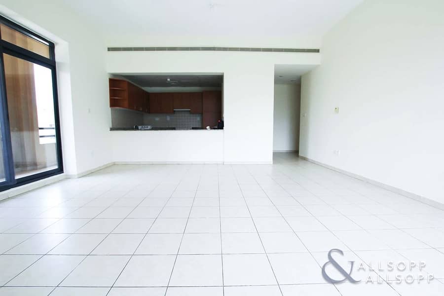 2 Bed | Motivated Seller |Unique Apartment 2 Bed | Motivated Seller |Unique Apartment