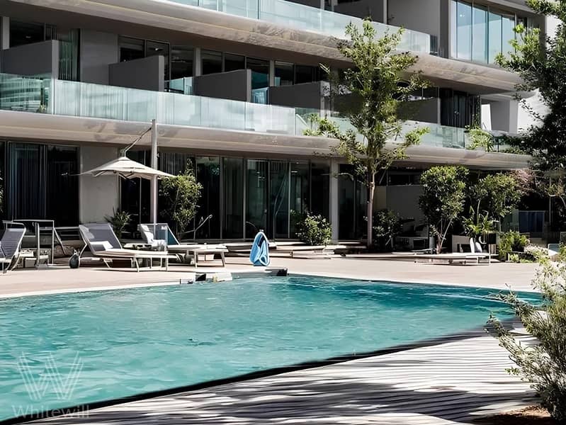 8 Nas-3-Arjan-Large-Pool. jpg