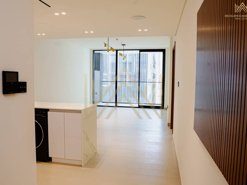 Hot Deal | Brand New | Corner Unit | Smart Home Hot Deal | Brand New | Corner Unit | Smart Home