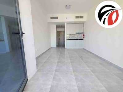Studio for Rent in International City, Dubai - 20250329_133027. jpg