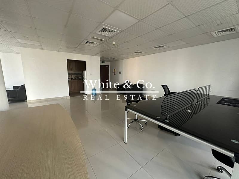 位于朱美拉湖塔 (JLT),JLT C区,金冠行政大厦 的写字楼 99000 AED - 11573480 位于朱美拉湖塔 (JLT),JLT C区,金冠行政大厦 的写字楼 99000 AED - 11573480