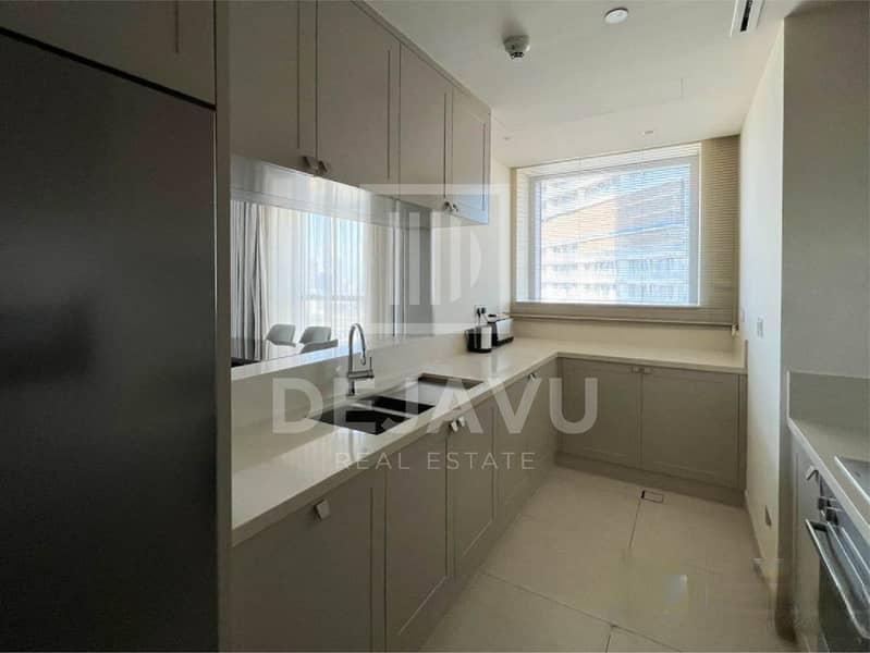 10 Address Fountain View-07. jpg