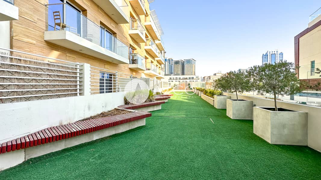 10 AZCO REAL ESTATE-2. jpg