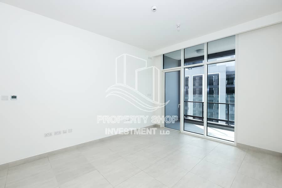5 _studio-the-bridges-abu-dhabi-living-area2. jpg