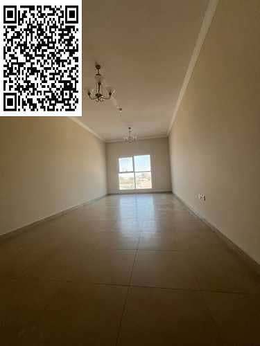 Two rooms, a hall, 3 bathrooms, master rooms with closets, one month free, free air conditioning, with parking, very large area