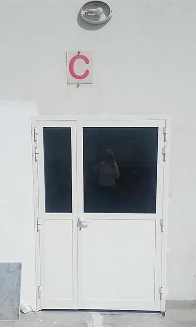 工业园区， 夏尔迦 展览店面待租 - WhatsApp Image 2025-05-07 at 11.35. 58. jpeg