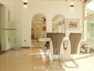 5 Bedroom Villa for Rent in Jumeirah Islands, Dubai - Semi-Upgraded | Main Lake Views | Huge Plot