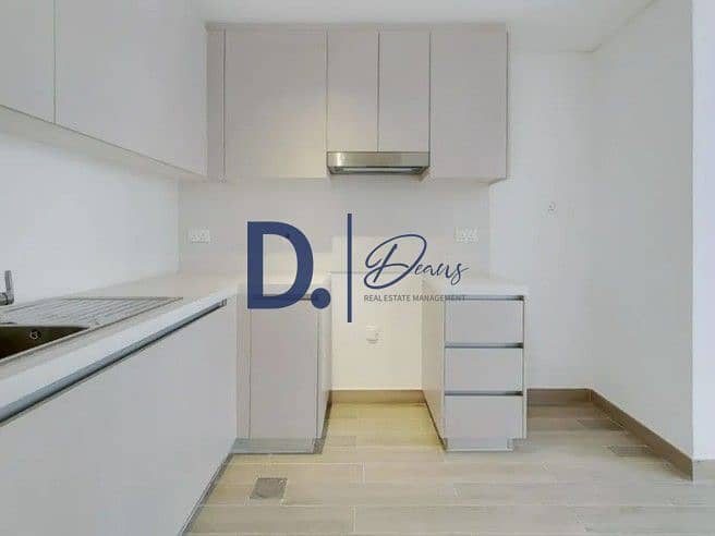 8 39246ea3-fa4e-4fa6-a2a7-ddc1b39bb3c6. jpeg
