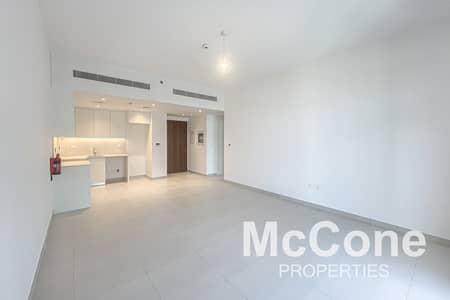 1 Bedroom Apartment for Rent in Umm Suqeim, Dubai - Burj Al Arab and Sea View | Elevated | Unfurnished