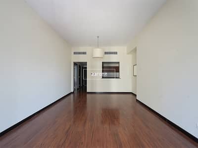 1 Bedroom Apartment for Rent in Jumeirah Lake Towers (JLT), Dubai - Chiller Free | Lake View | Upgraded | Best Deal