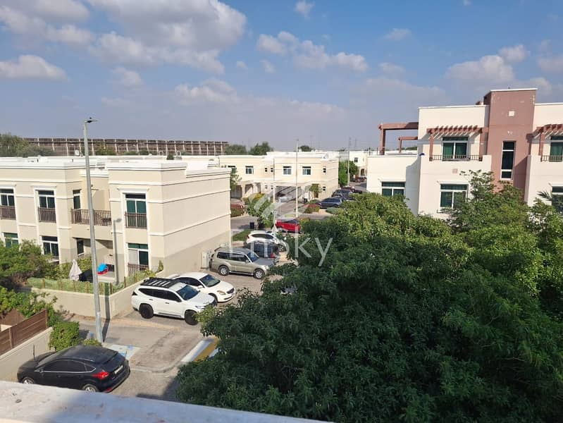 BIG TERRACE STUDIO|CORNER UNIT |WITH RENT REFUND BIG TERRACE STUDIO|CORNER UNIT |WITH RENT REFUND
