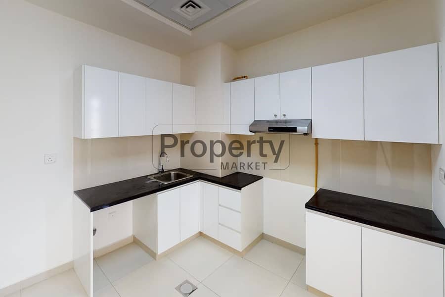 5 Al-Jaddaf-Binghatti-Gateway-2BR-Kitchen. jpg
