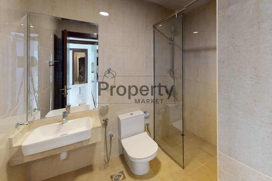 11 Al-Jaddaf-Binghatti-Gateway-2BR-Bathroom(1). jpg