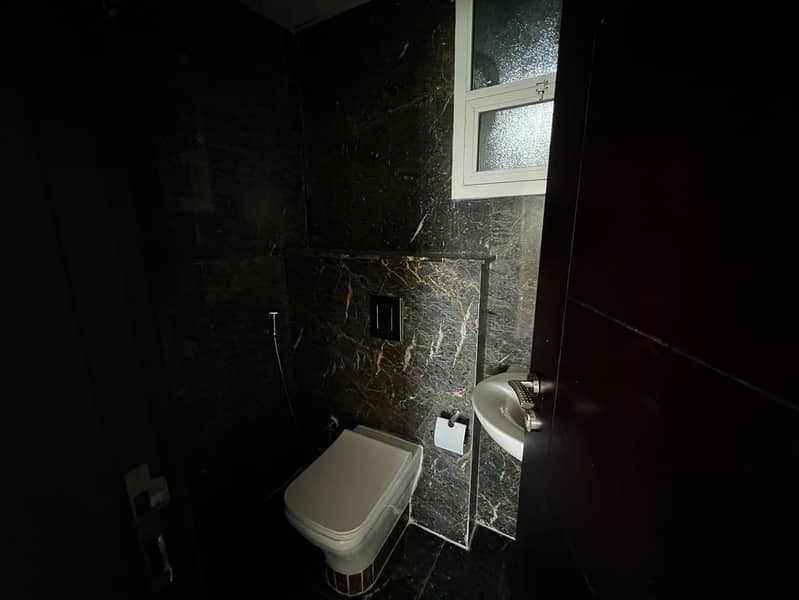 17 IMG-20250507-WA0220. jpg