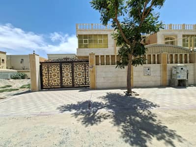 5 Cпальни Вилла в аренду в Аль Мовайхат, Аджман - IMG-20250507-WA0200. jpg