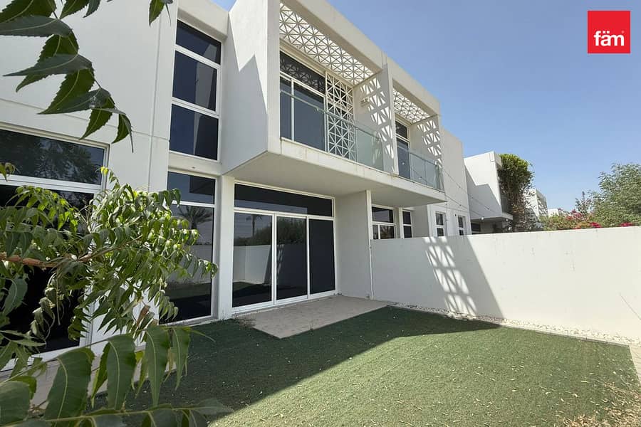 Type A | Single Row | Spacious| Privacy Type A | Single Row | Spacious| Privacy