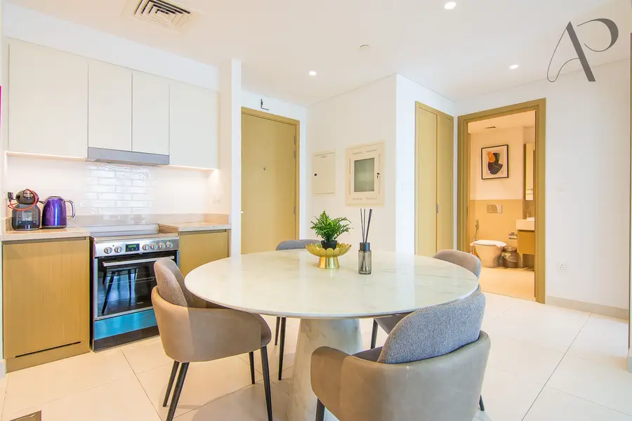 Lovely 1BR in Creekside 18, Dubai Creek
