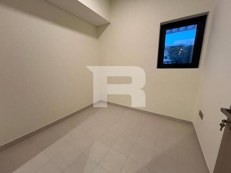 位于达马克山庄,公园1号别墅区 4 卧室的联排别墅 185000 AED - 11578329 位于达马克山庄,公园1号别墅区 4 卧室的联排别墅 185000 AED - 11578329